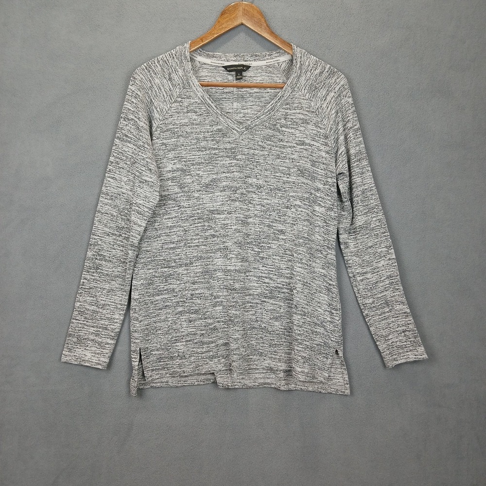 Banana Republic Top Womens Small Heathered Gray Stretch Knit Side Slit V‎ Neck